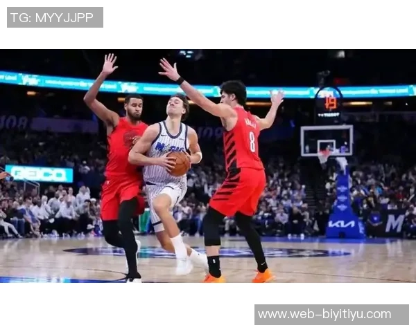 开拓者自媒体发布2025年球员表现评级杨瀚森F克林根B斯普利特F引发热议