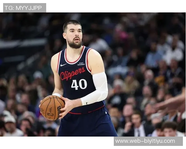 祖巴茨直言勇士防守致我队进攻失灵打法混乱无序